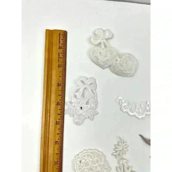 21 PC FLoral Heart Sewon Iron On Patches Applique Mixed Variety Assorted NEW - Picture 6 of 10